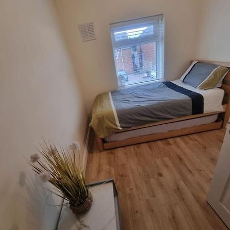 Somers Lodge Leicester Eksteriør bilde