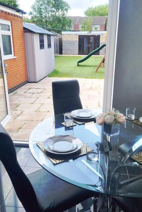 Somers Lodge Leicester Eksteriør bilde