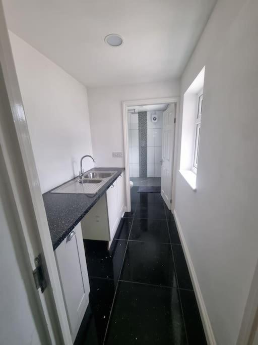 Somers Lodge Leicester Eksteriør bilde